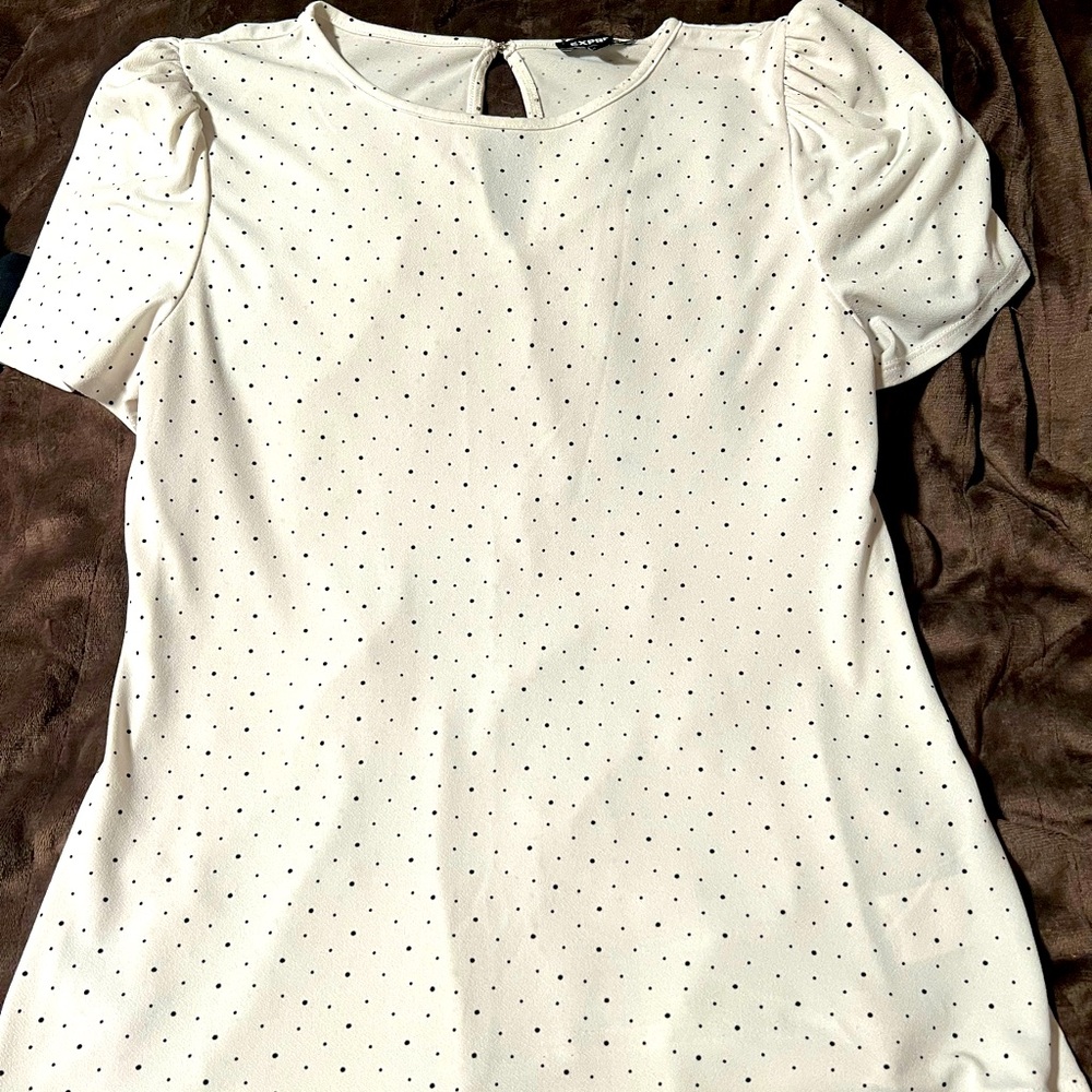 Express White & Black  top - size L